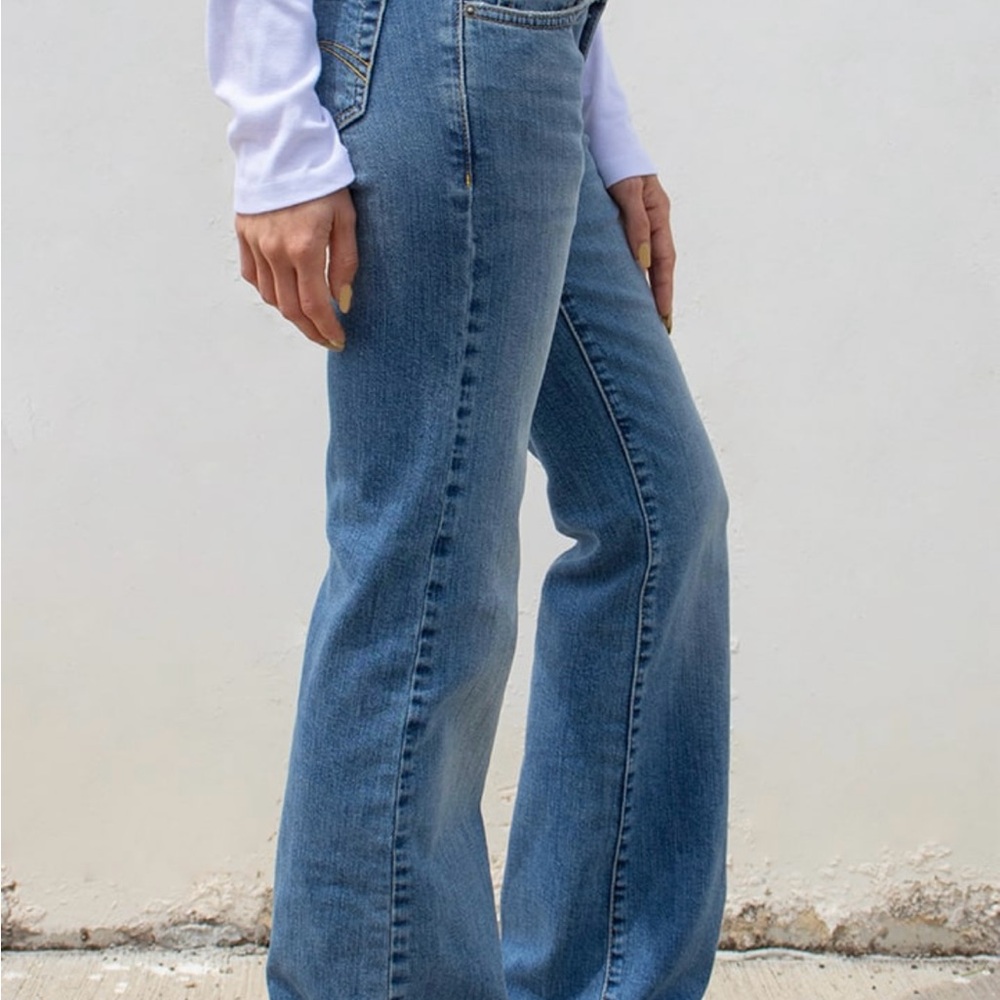 Classic Flare/Boot Blue Denim Jeans